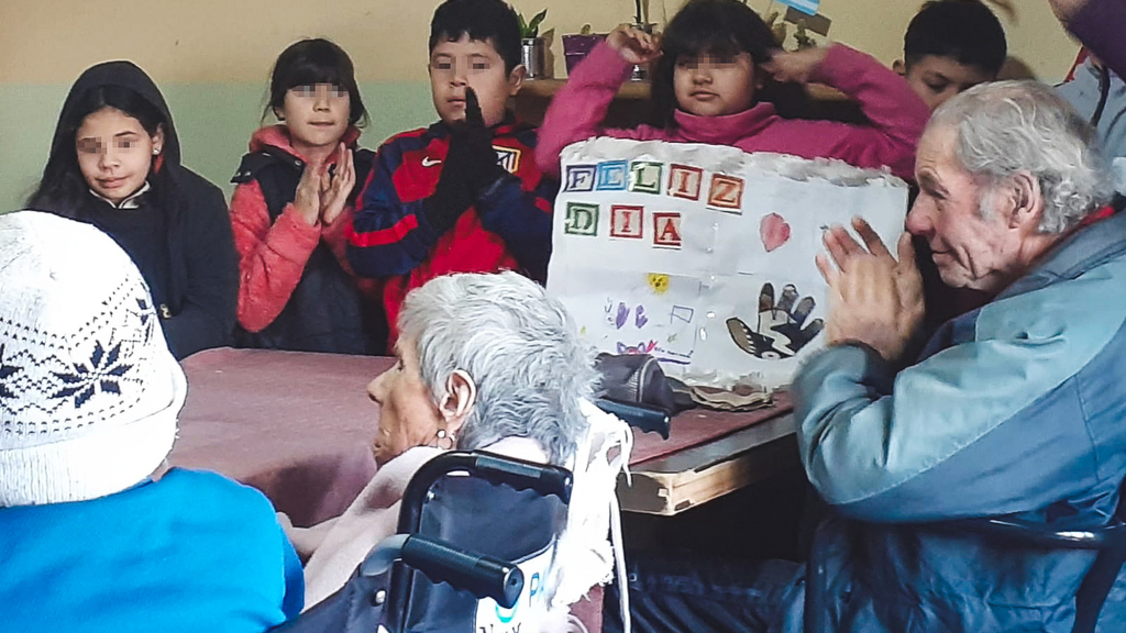 Eine Winterfreizeit in Argentinien mit den Schulen des Friedens von Groß-Buenos Aires